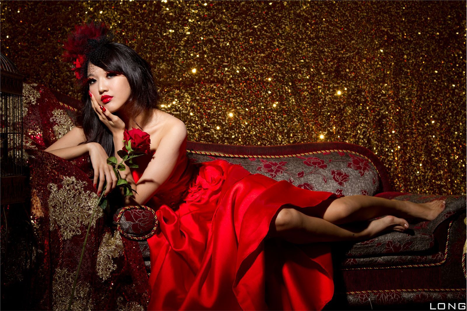 Jill 瑋廷 棚拍 婚紗之红 Beauty性感美女写真套图